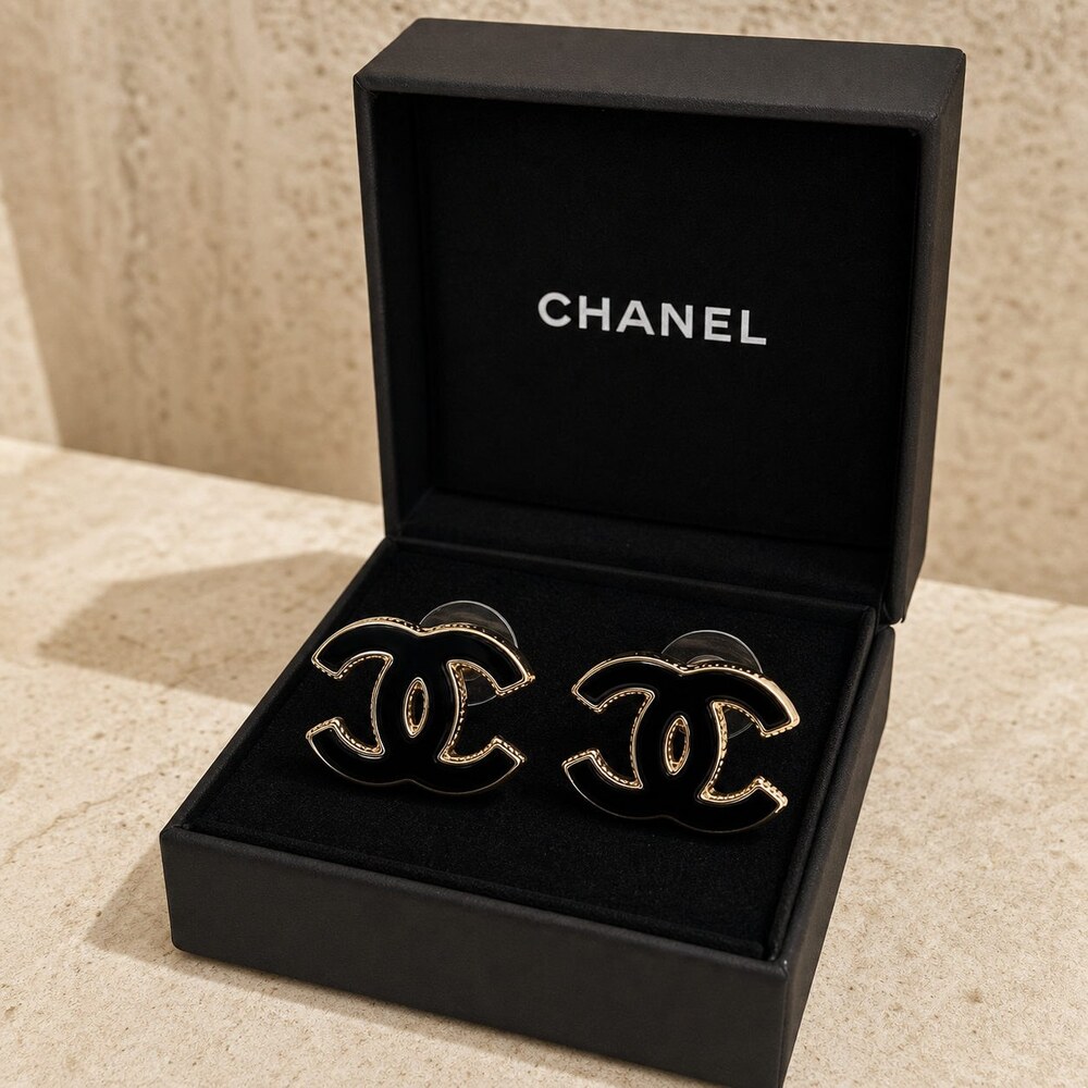 CHANEL Classic Parisian Earrings Style 38 | New with Box - Picture 3 of 9